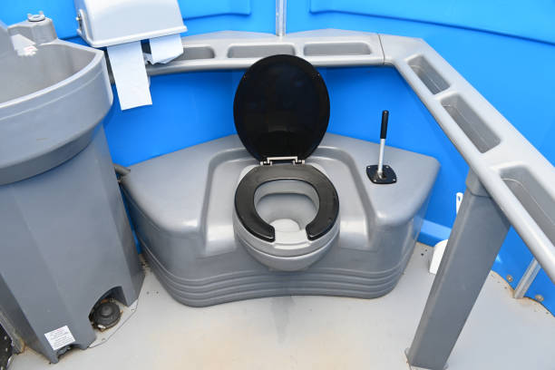 Best Porta potty cleaning services  in Avon, IN